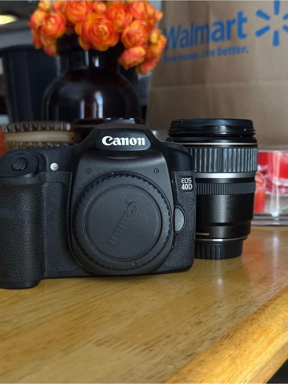 Canon EOS 40D DSLR Camera Body with Black Lens